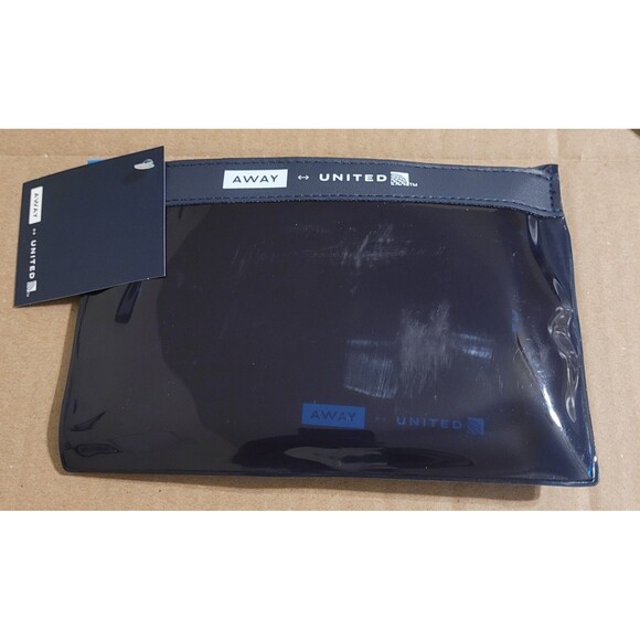United Airlines Amenity Kit - Away - New - Picture 1 of 2